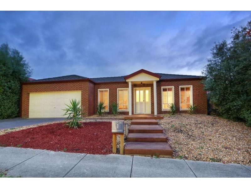 22 Ellesse Way, Berwick VIC 3806