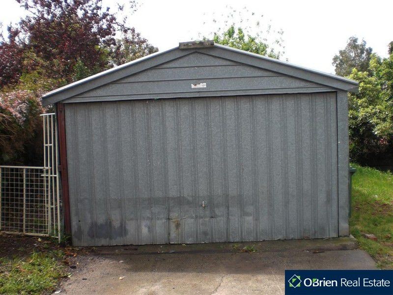 140 Paperbark Drive, Doveton VIC 3177