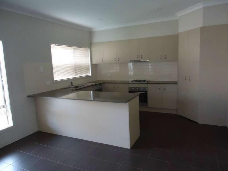 3 Illes Court, Berwick VIC 3806