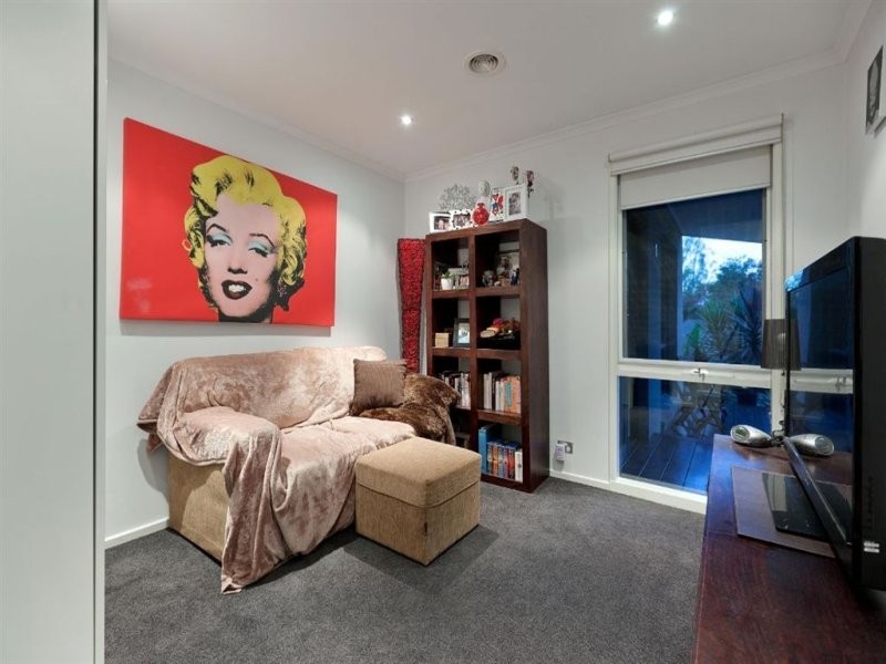 1 Brigantine Court, Patterson Lakes VIC 3197