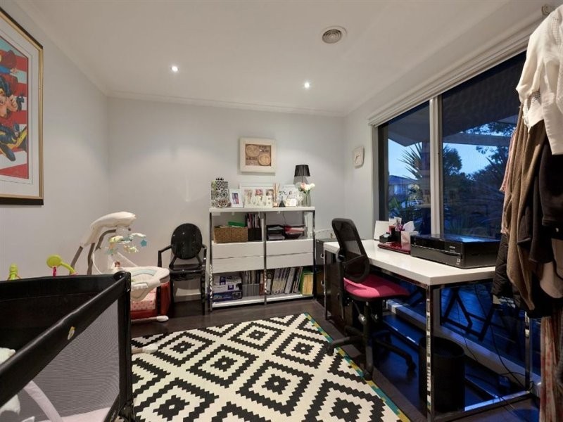 1 Brigantine Court, Patterson Lakes VIC 3197