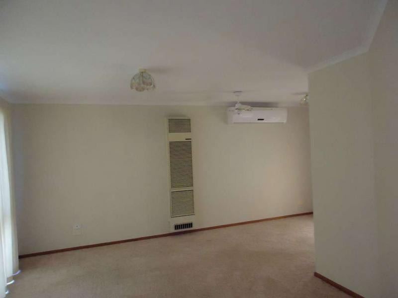 1/108 Mansfield Street, Berwick VIC 3806