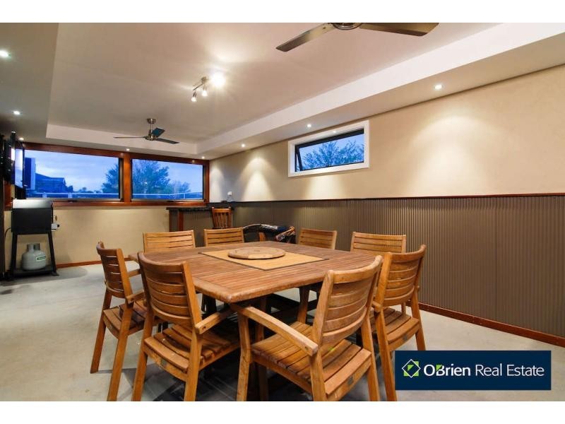 1 Chesil Court, Narre Warren South VIC 3805