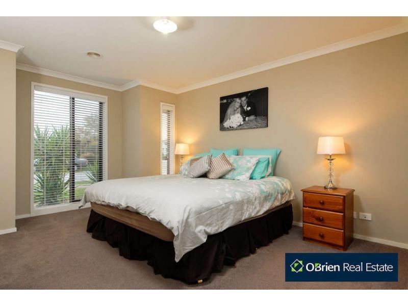 1 Chesil Court, Narre Warren South VIC 3805