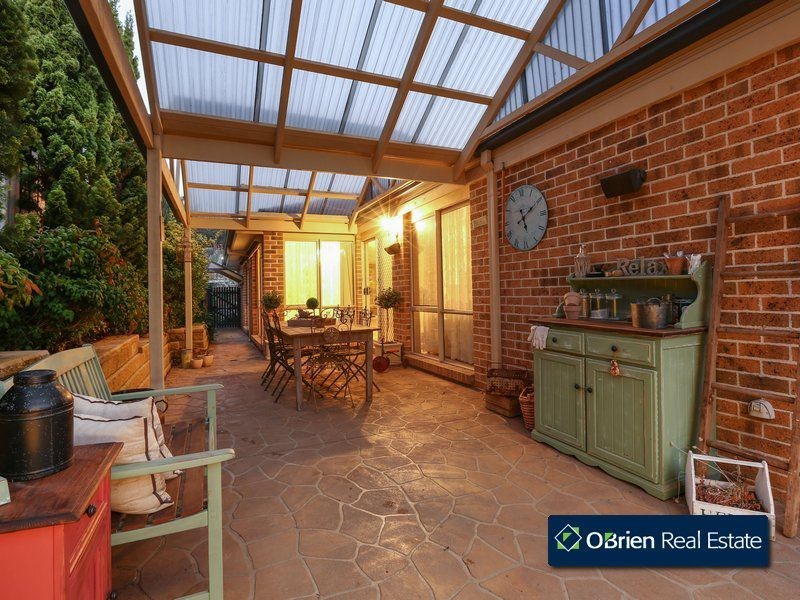 85 Fieldstone Boulevard, Beaconsfield VIC 3807