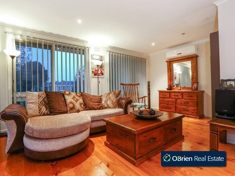 15 Coniston Avenue, Berwick VIC 3806