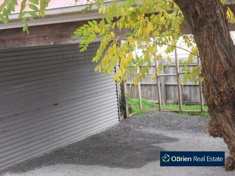 63 Bellevue Drive, Berwick VIC 3806