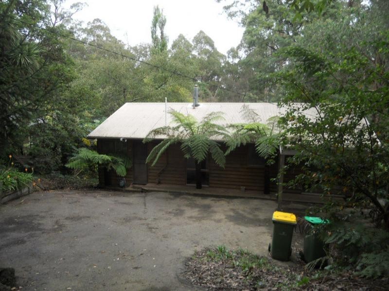 49 Caroline Avenue, Cockatoo VIC 3781