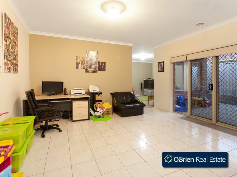 18 Murchison Link, Pakenham VIC 3810