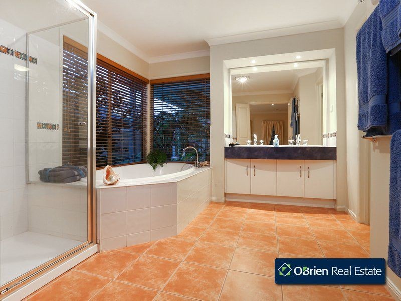 39 Jamieson Way, Berwick VIC 3806