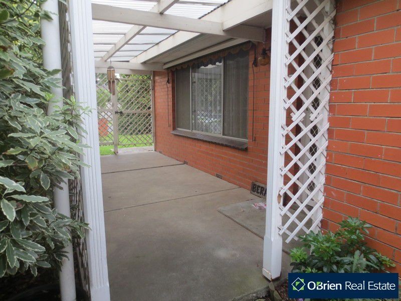 44 Cochrane Street, Cranbourne VIC 3977