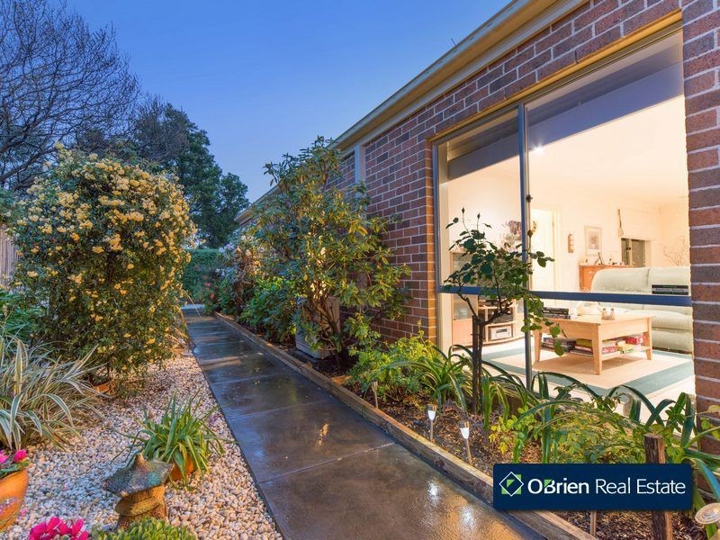 7 Wilona Way, Berwick VIC 3806