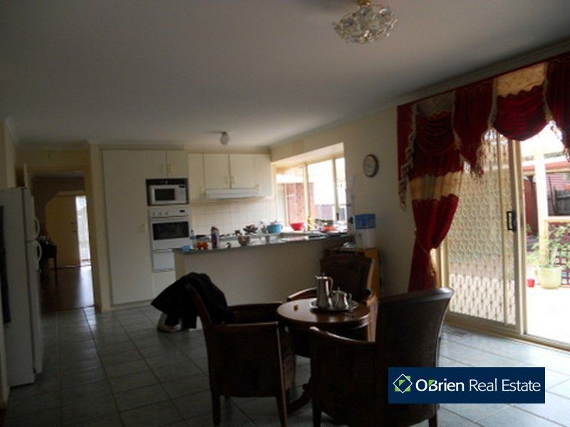 57 Ellenvale Drive, Narre Warren VIC 3805