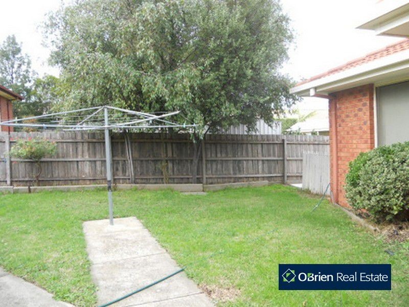 57 Ellenvale Drive, Narre Warren VIC 3805