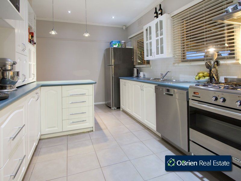 31 Barbara Avenue, Dandenong North VIC 3175