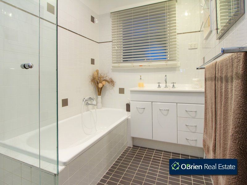 31 Barbara Avenue, Dandenong North VIC 3175