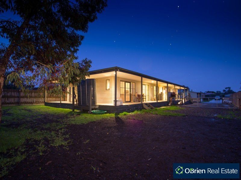 4 Tankerton Street, Lang Lang VIC 3984