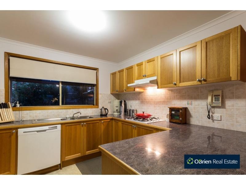 2 Eagle Court, Blind Bight VIC 3980