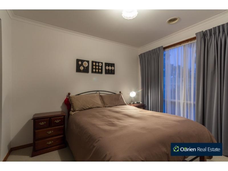 2 Eagle Court, Blind Bight VIC 3980