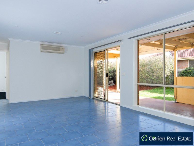 13 Montrose Way, Cranbourne VIC 3977