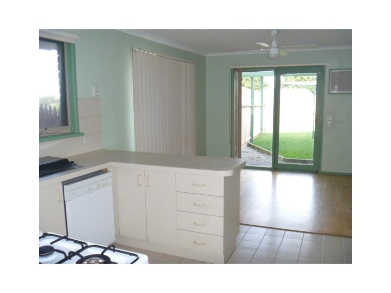 13 Greenhill Rise, Hampton Park VIC 3976