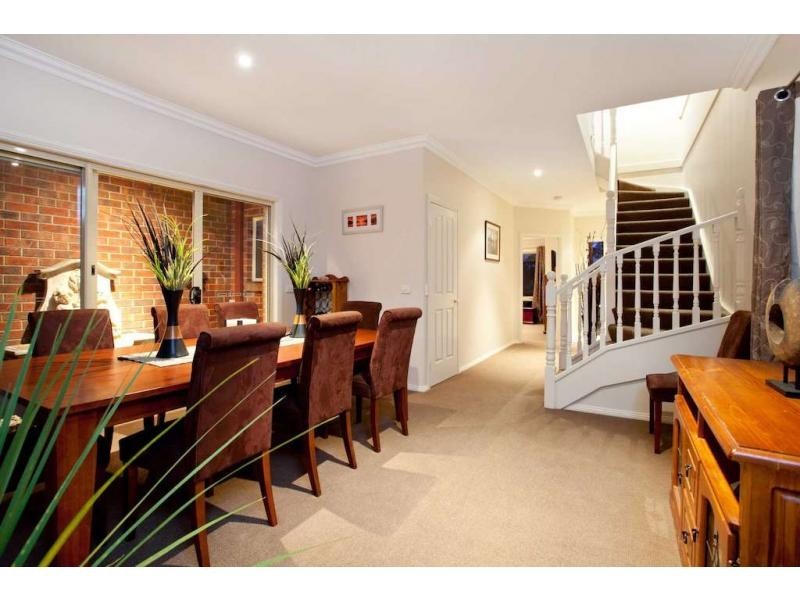 34 Wembley Drive, Berwick VIC 3806