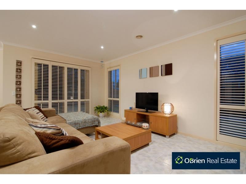 13 Harrington Drive, Narre Warren South VIC 3805