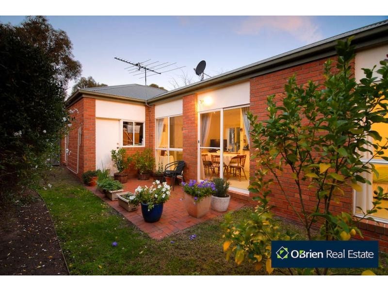 47 Leonard Avenue, Berwick VIC 3806