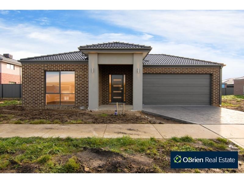L1603 Morphetville Street, Cranbourne East VIC 3977