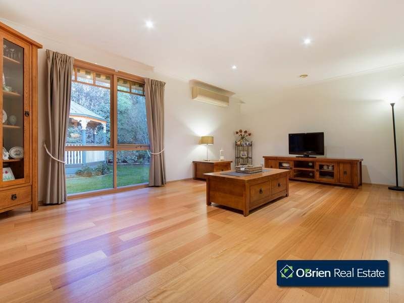 2 Hilda Court, Berwick VIC 3806