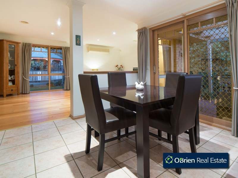 2 Hilda Court, Berwick VIC 3806