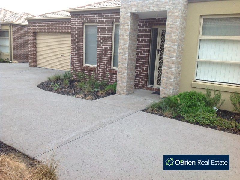 6/1 Walnut Way, Pakenham VIC 3810