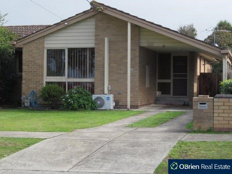 7 A Henry Street, Pakenham VIC 3810
