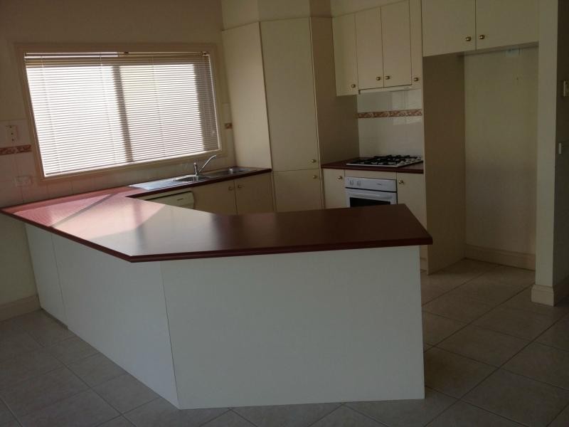 57 Hartland Circuit, Pakenham VIC 3810