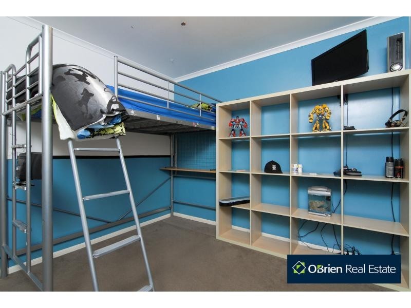 7 Amity Way, Cranbourne VIC 3977