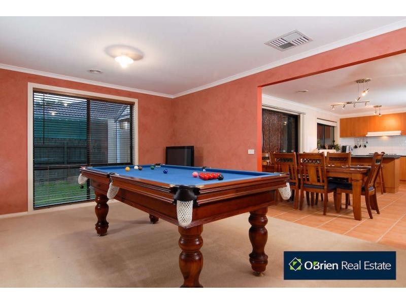 23 Kinsale View, Berwick VIC 3806