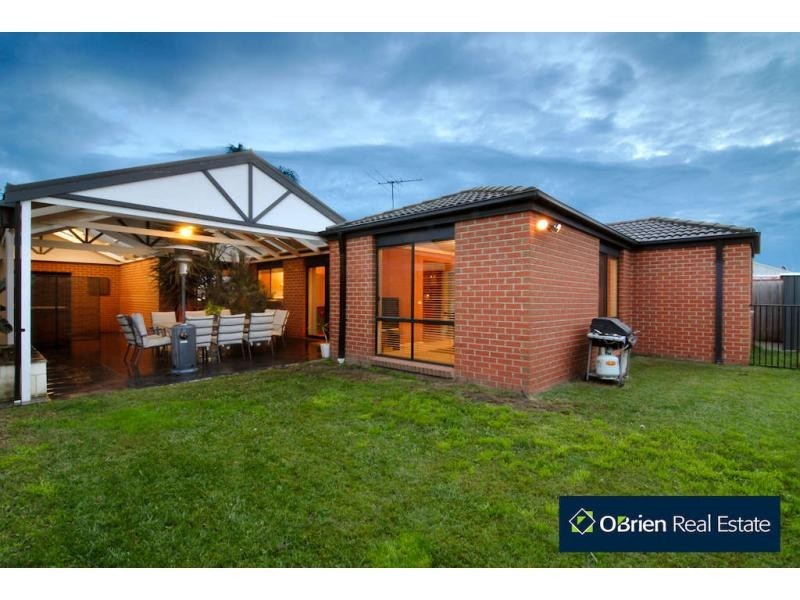 23 Kinsale View, Berwick VIC 3806