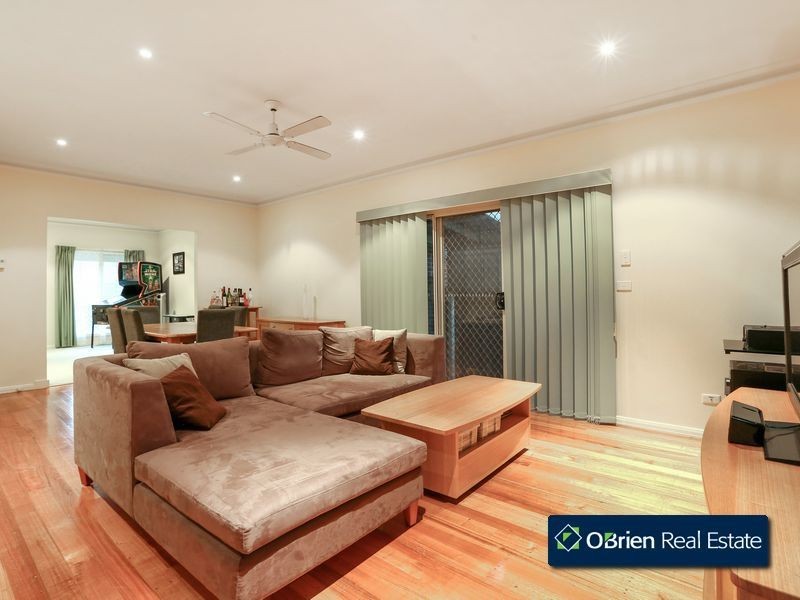 14/10 Parkhill Drive, Berwick VIC 3806