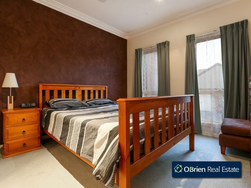 14/10 Parkhill Drive, Berwick VIC 3806