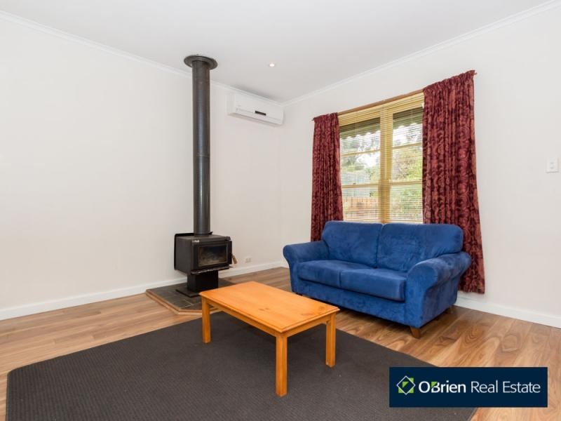 16 Salisbury Street, Lang Lang VIC 3984