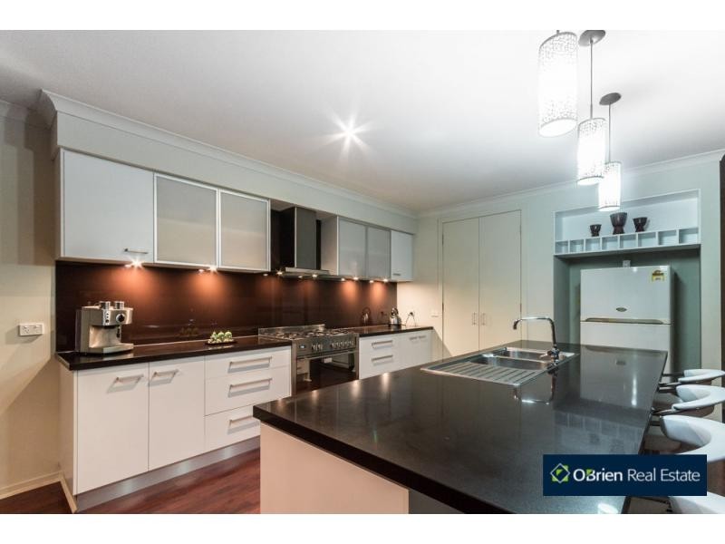 Cranbourne North VIC 3977