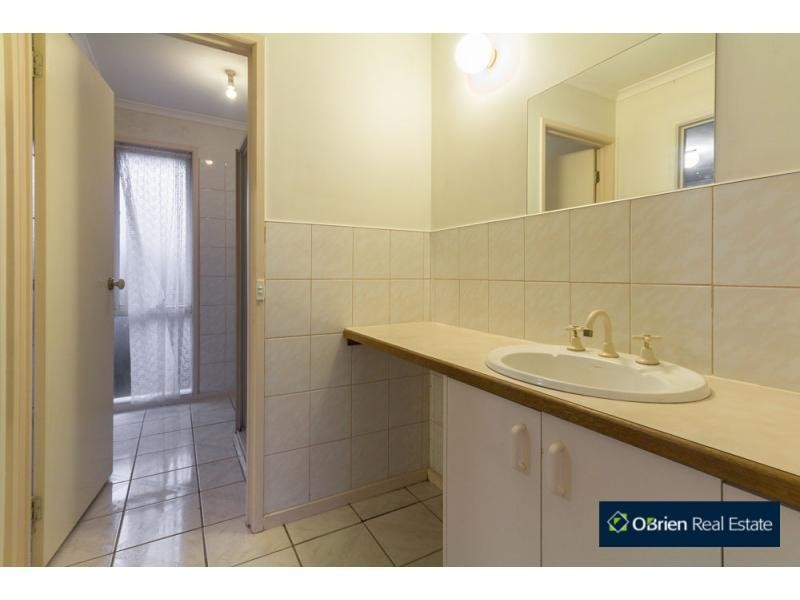 11 Milner Court, Cranbourne VIC 3977