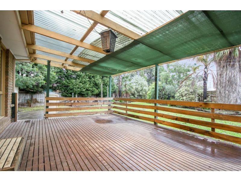 11 Milner Court, Cranbourne VIC 3977