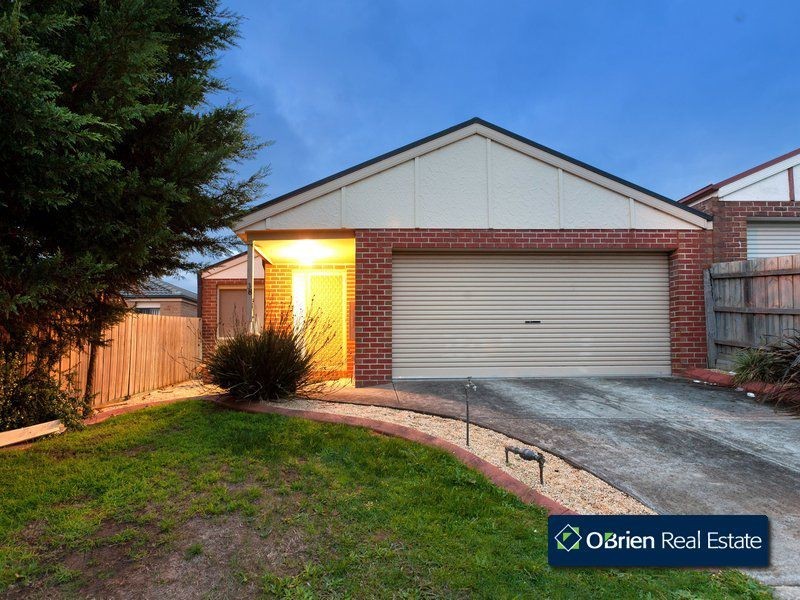 38 Hancock Drive, Berwick VIC 3806