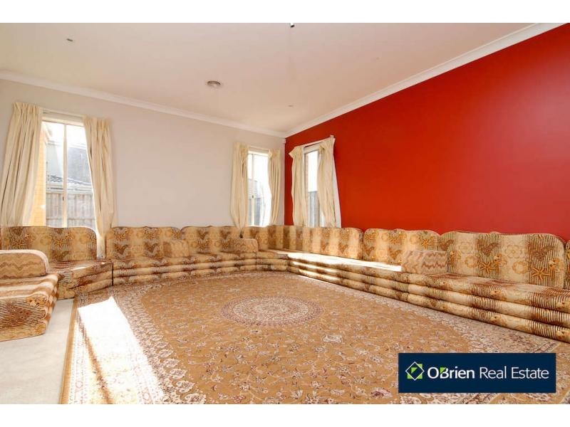 6 Palmer Drive, Narre Warren VIC 3805