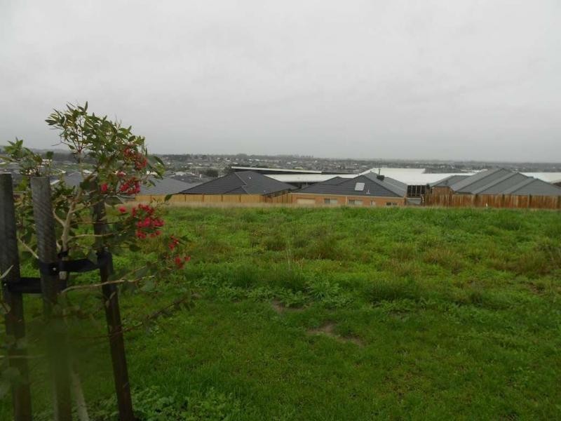 73 Skyline Drive, Officer VIC 3809