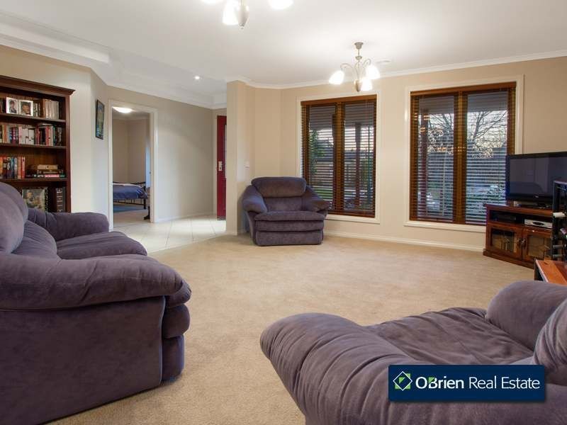 3 Gargeney Court, Berwick VIC 3806