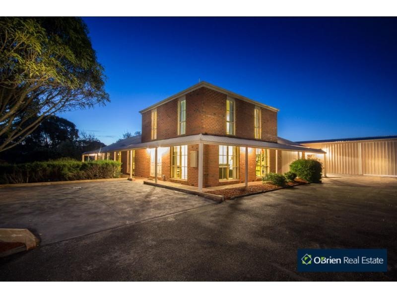 21 Stevensons Road, Cranbourne VIC 3977