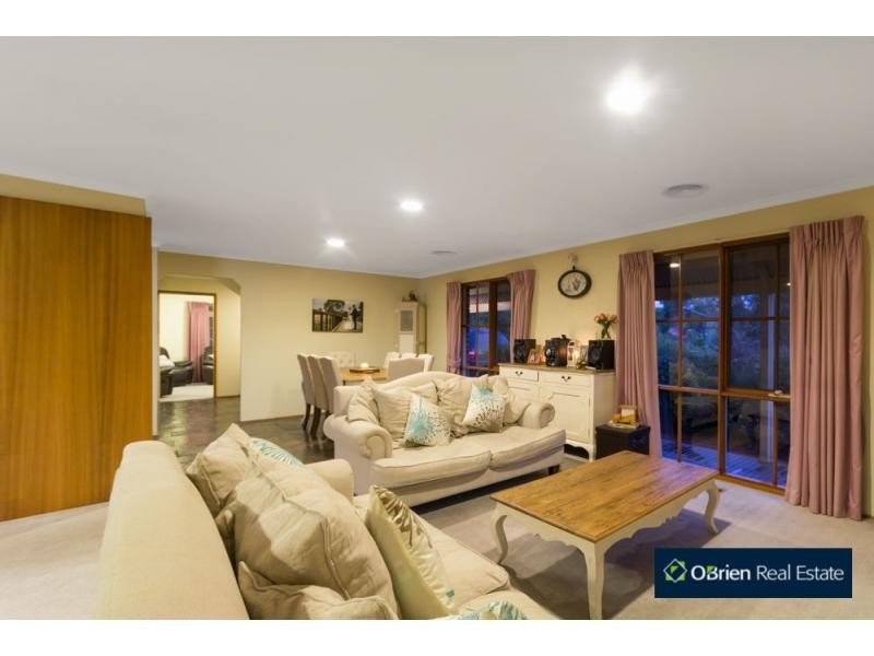 21 Stevensons Road, Cranbourne VIC 3977