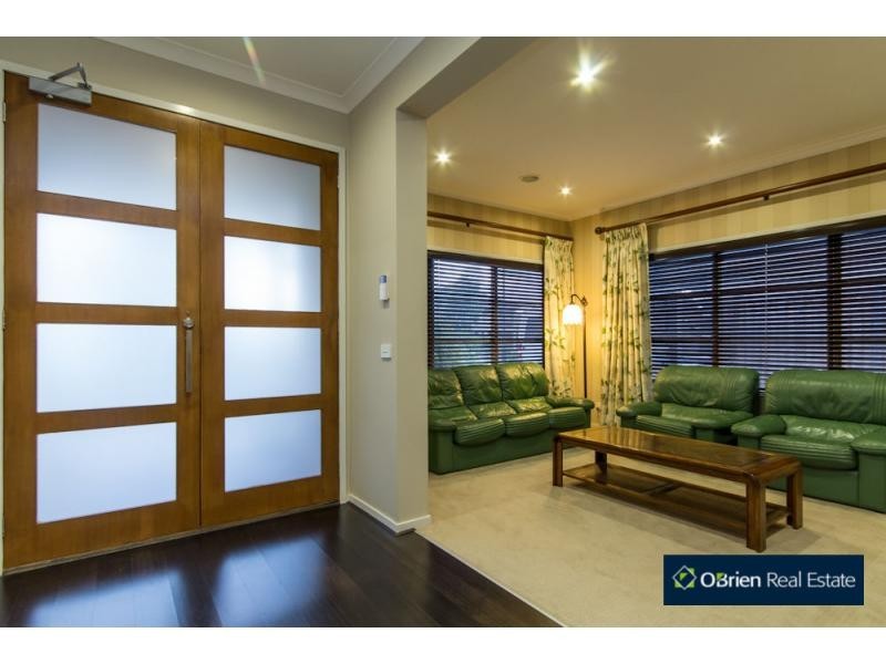 20 Brookwater Parade, Lyndhurst VIC 3975